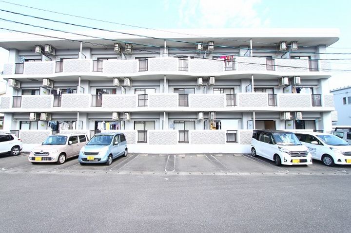 MAISON OHMICHIの外観