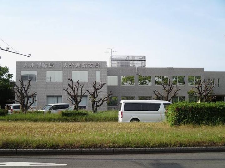 イースト・カズ104の周辺
