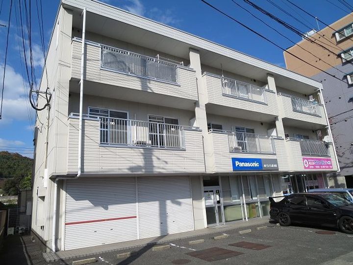 ファミーユⅠの外観