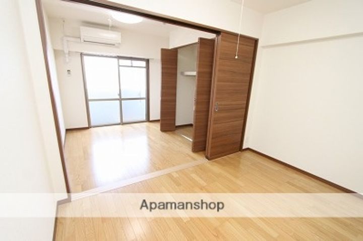 ラ シャンスKANAIKEの内装