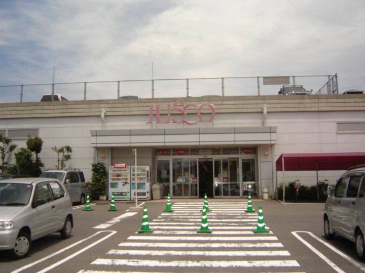 パルティーダ光吉の周辺