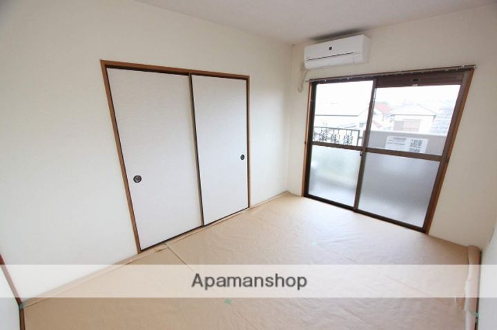 DREAM.M仲町303の居間