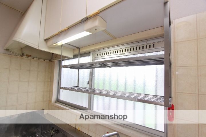 レピュート芳万203の内装