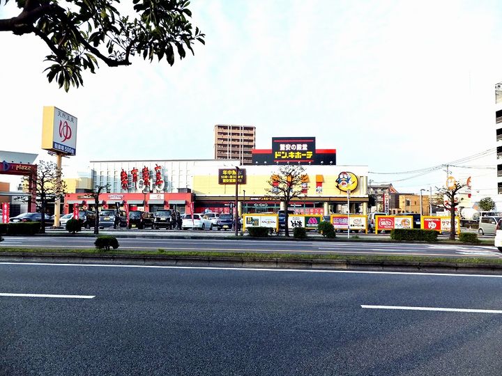 リビオン千代町の周辺