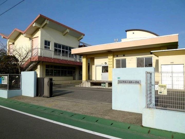 メルベーユ小佐井 Aの周辺