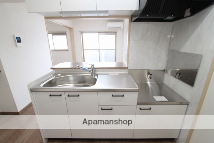 レモンテラスHASAMAⅡのキッチン