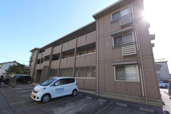 GLICINE花高松の外観