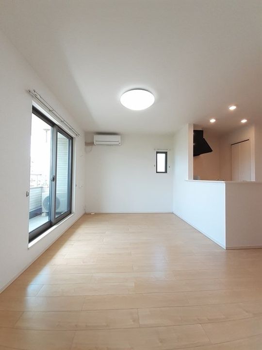 プリムローズⅣの居間