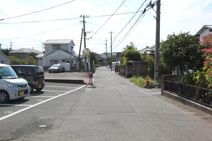 グランドール皆春の周辺