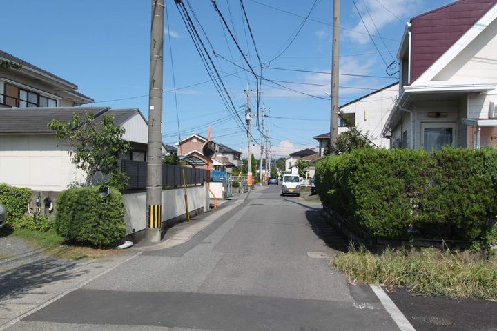 グランドール皆春の周辺