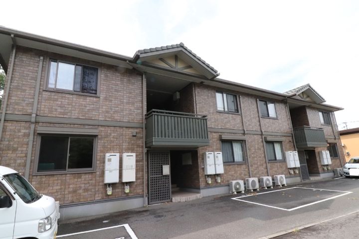 グリーン ティアラ Bの外観