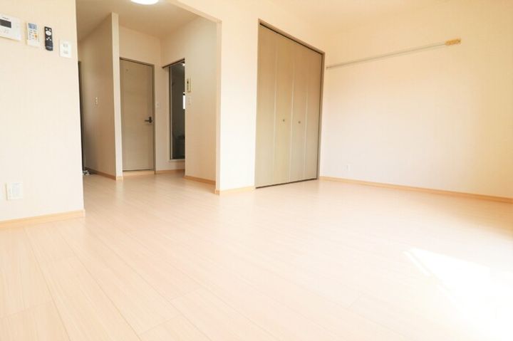 エミネンスの居間