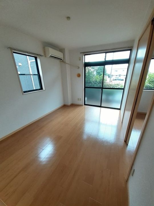 ニューシティー馬場の居間