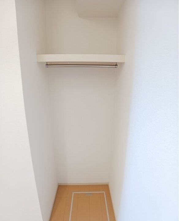 アンジュ・ドゥのその他画像