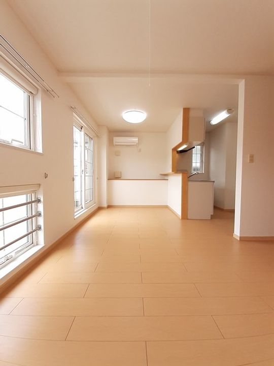 エクレール 下郡 Ⅱの居間