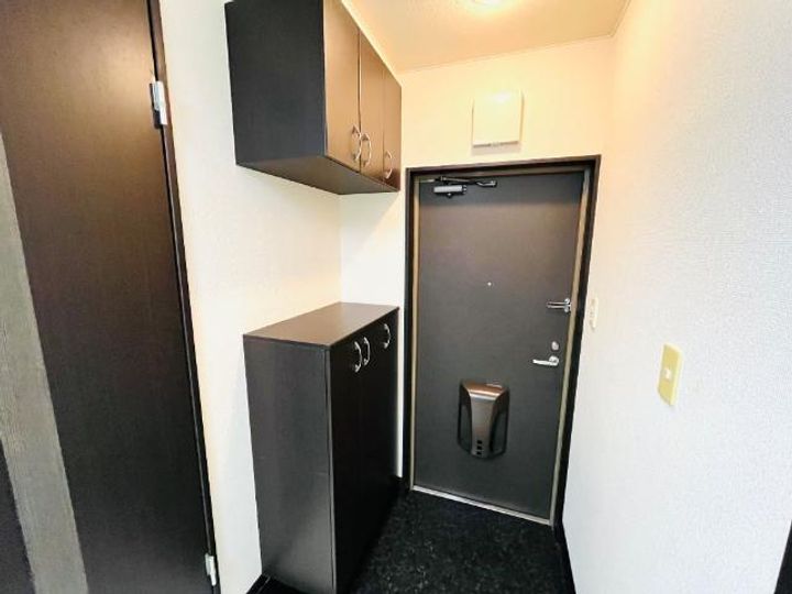 アメニティ市原00206の玄関