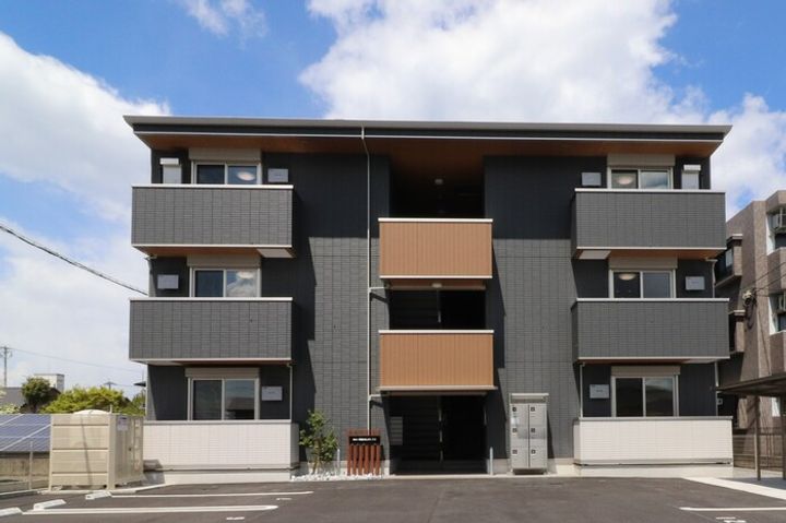 PREMILIFE須賀の外観