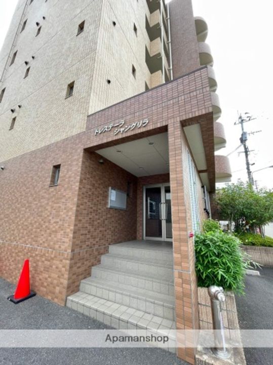 トレステーラ シャングリラの外観