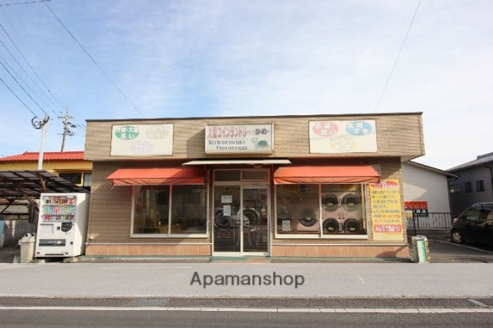 システィーナ石田の周辺