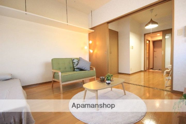 ステュディオ松村905の居間