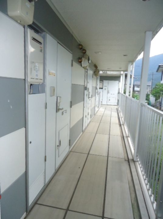 レオパレス扇山205の周辺
