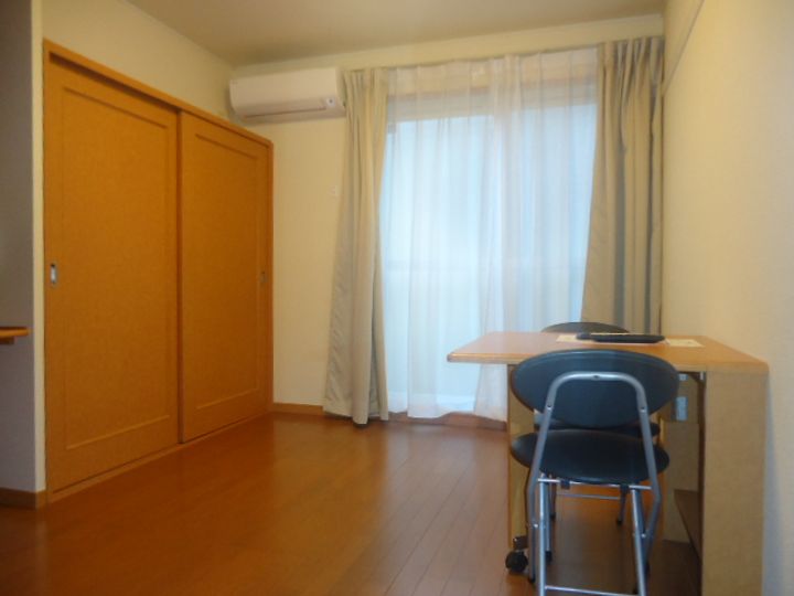レオパレス扇山205の内装