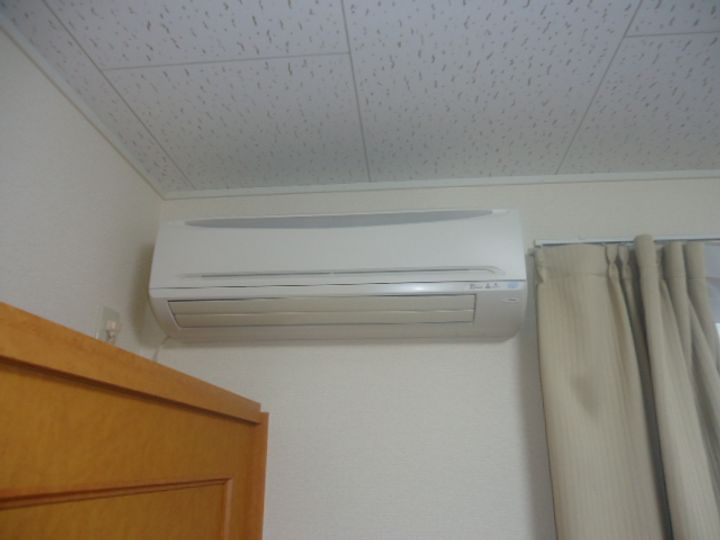 レオパレスツルミ202の内装