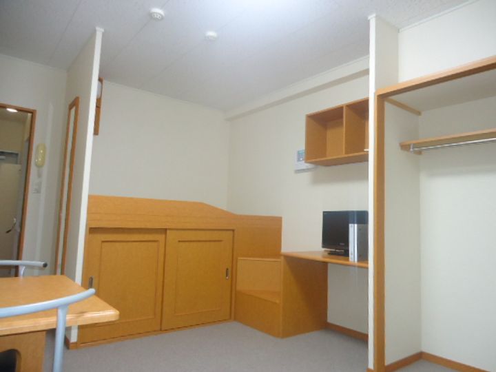 レオパレスツルミ205の内装