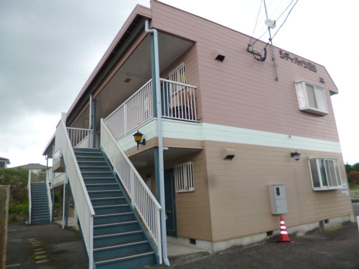 シティハイツ日出の外観
