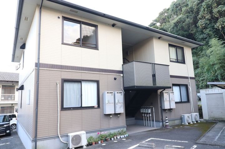 ロワール実相寺の外観