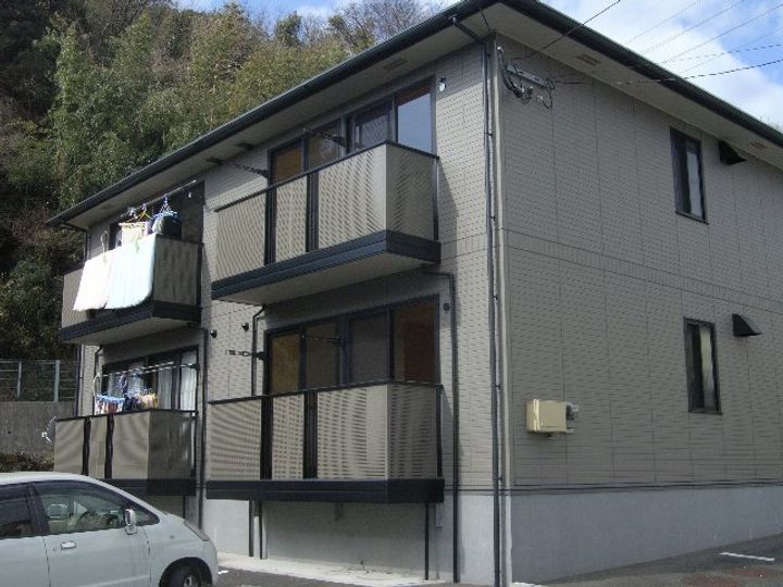 ロワール実相寺の外観