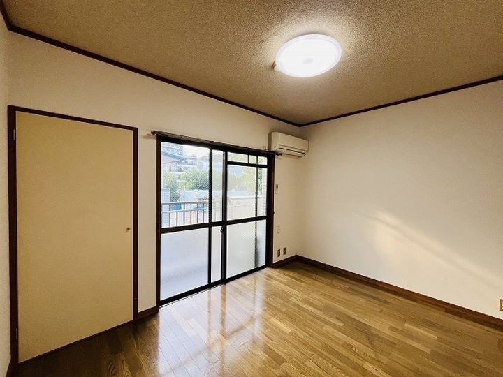 システィーナ石田の居間