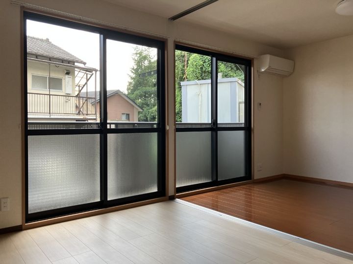 ロワール実相寺の内装