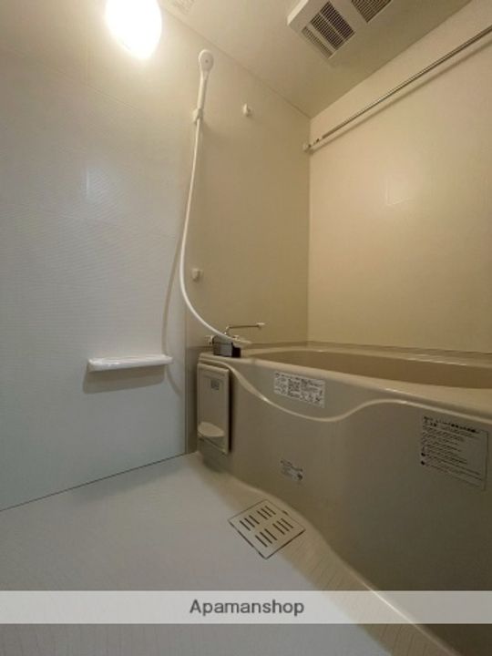 大分県由布市挾間町下市の賃貸マンションの風呂