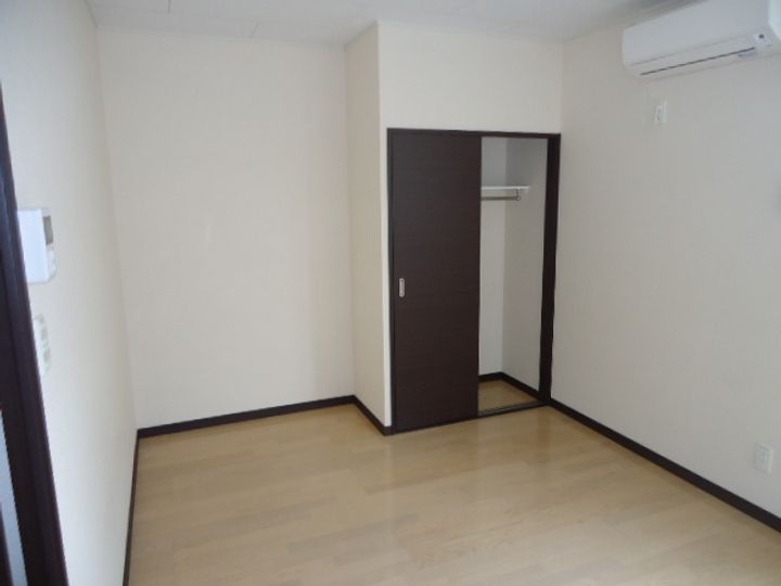 レオネクストショアーズⅠの居間