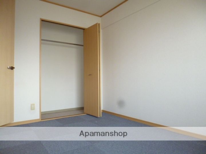 おかたマンション703の内装