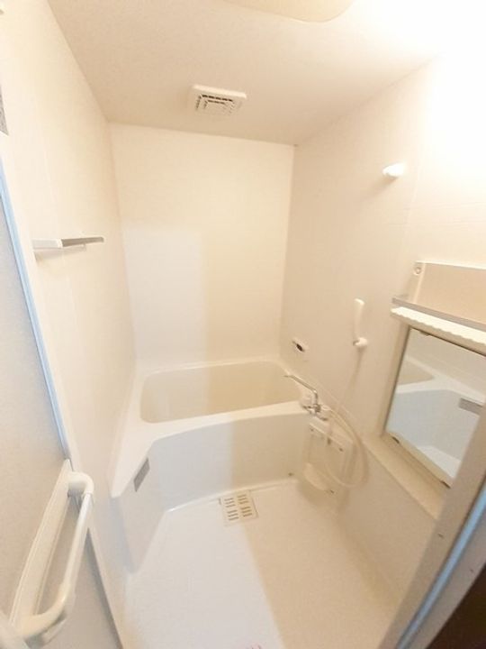 VILLA CORTILE103の風呂