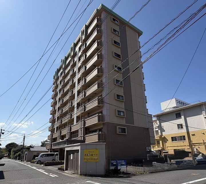 テリオ鶴崎の外観