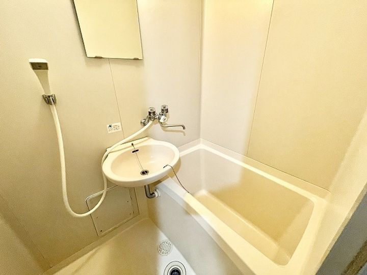 アフィニティ202の風呂