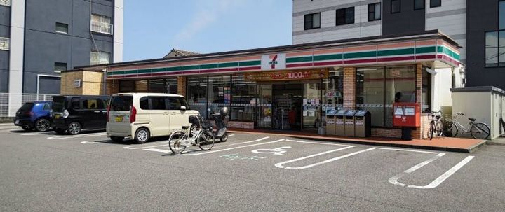 メイプルハイツの周辺