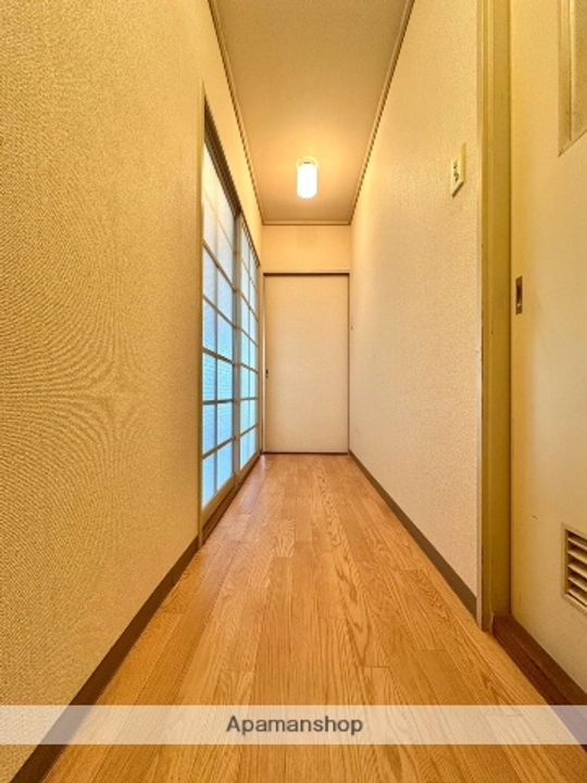 金池マンションB棟402の玄関