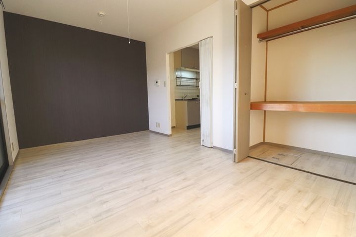 エミネンスの居間