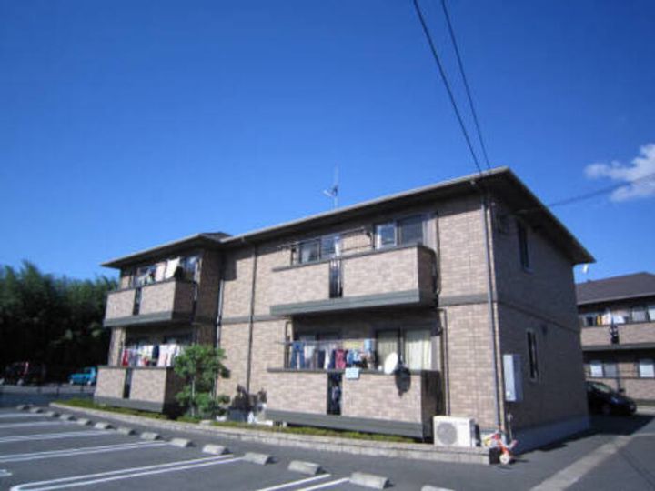 サン カルチェあいおい Cの外観