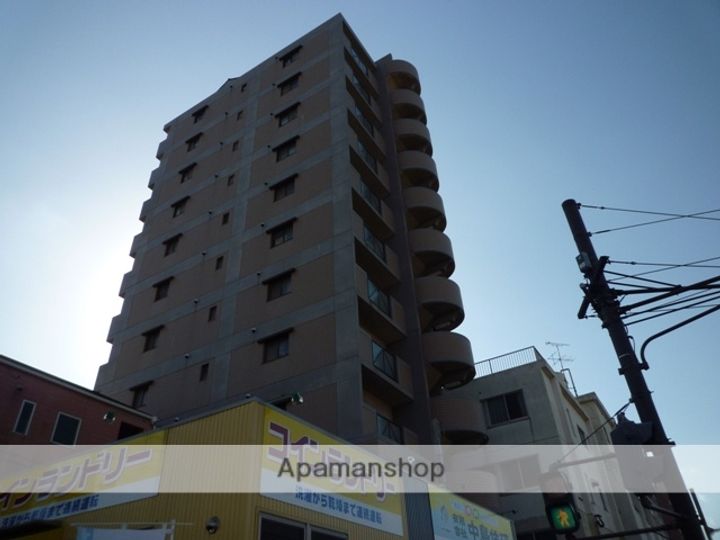 ナイスモア中島の外観