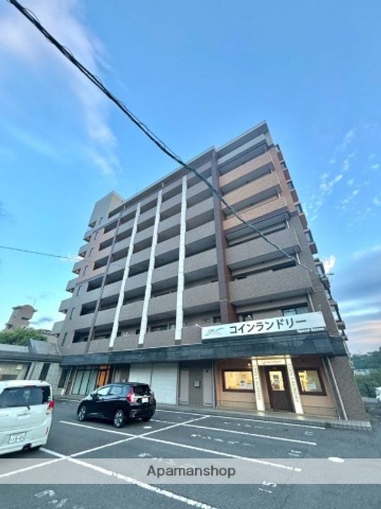 エントラーダ虹ヶ丘702の外観