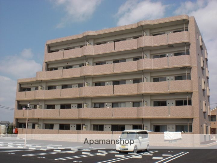 プランドール7番館502の外観