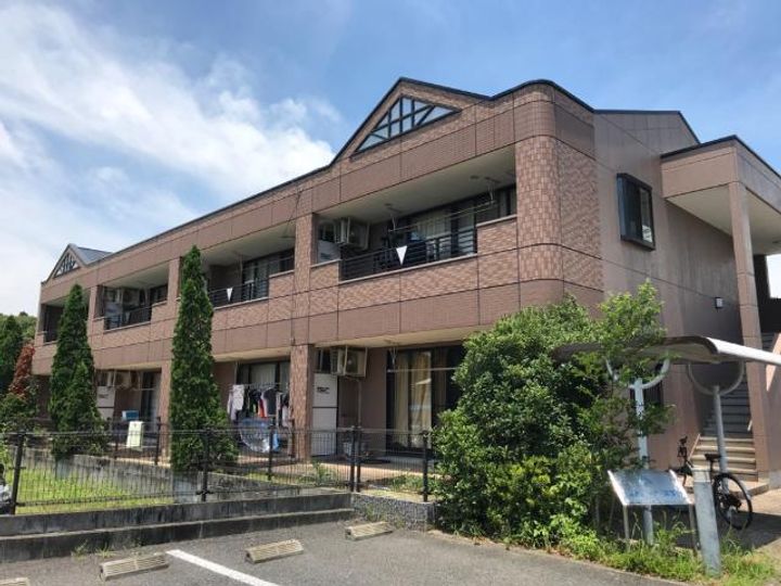 高尾コーポ那賀の外観