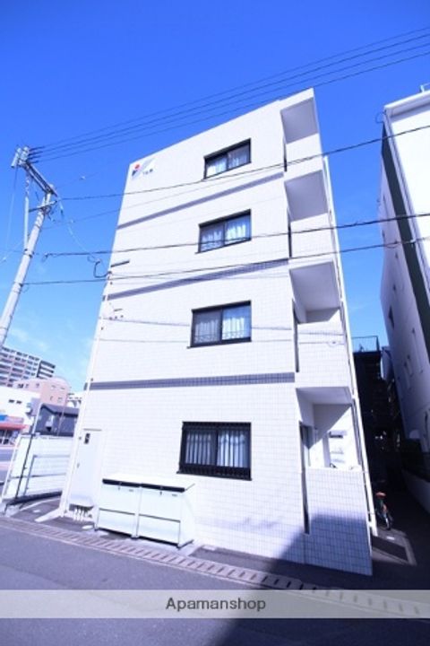 プティ シャンブルの外観