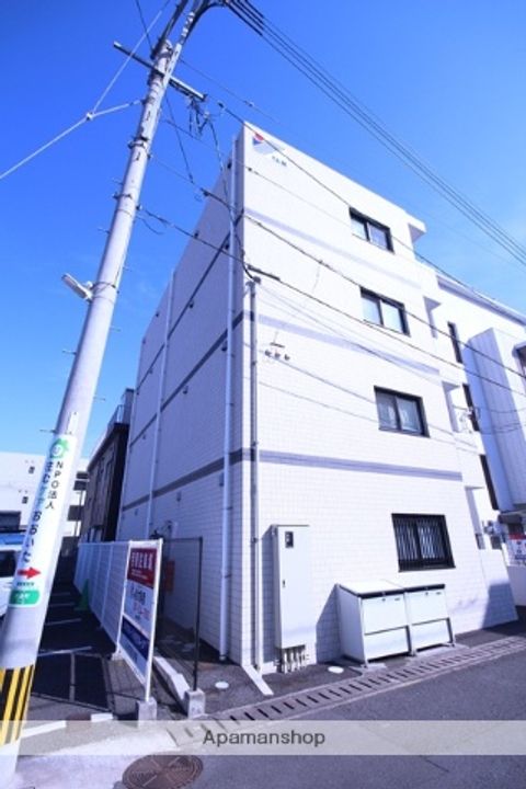 プティ シャンブルの外観