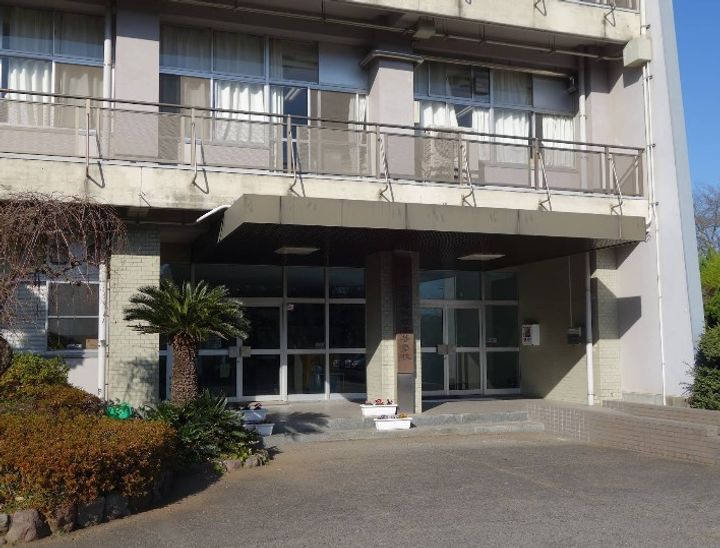 アヴェニューⅢの周辺